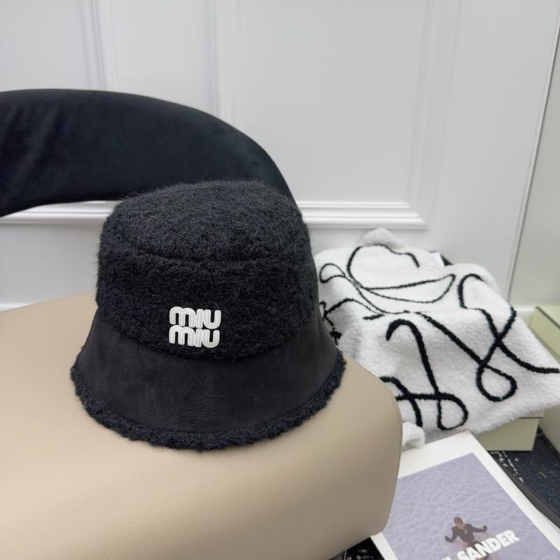 Miumiu hat 112501